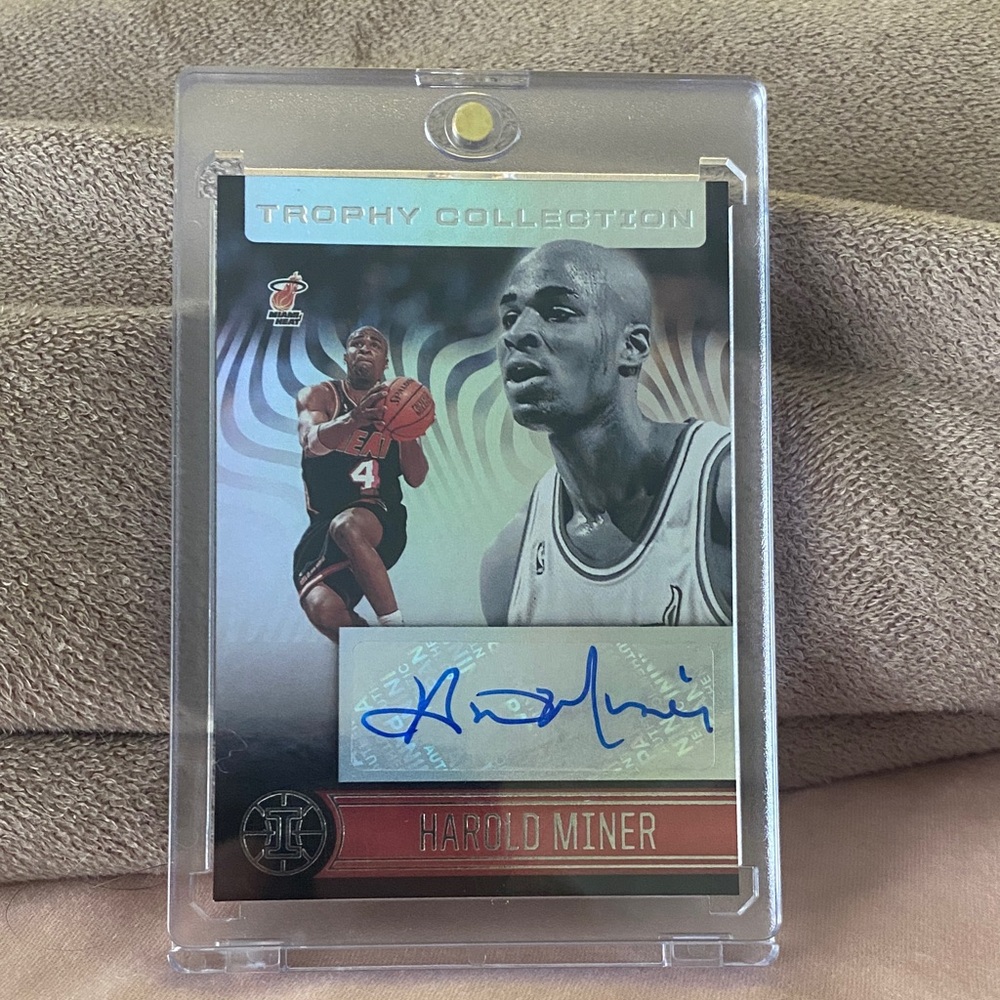 2020 Panini Illusions Harold Miner Trophy Collection Autograph!!